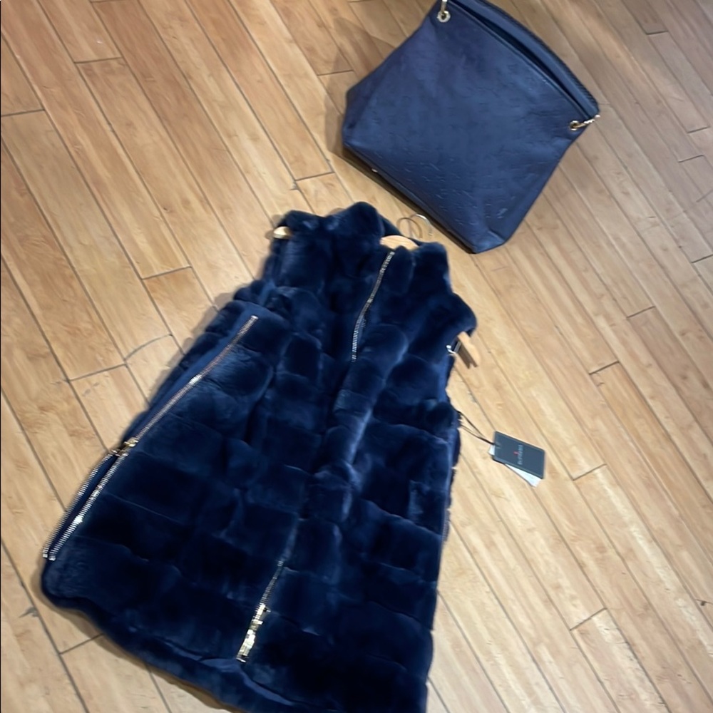 New Soft Luxurious Navy genuine Fur Vest